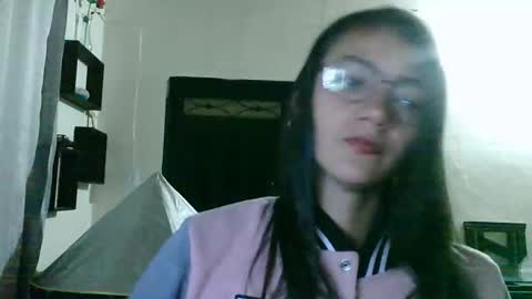 elizka 00 online show from 18, 4, 2026