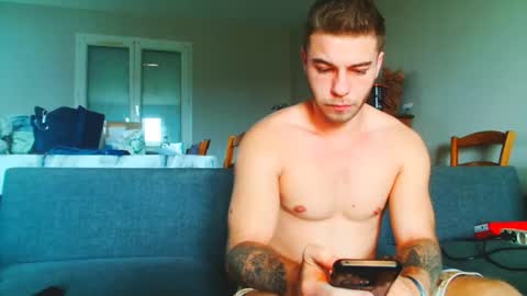 elkafit28 online show from 1, 4, 2026