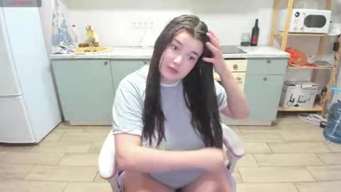 Lina online show from 1, 7, 2026