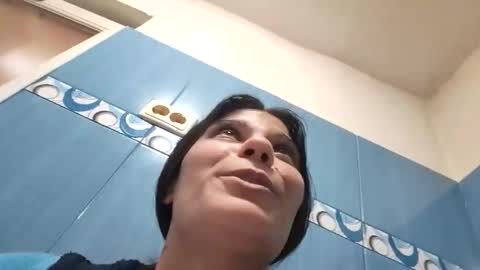 ella521985 online show from 25, 4, 2026