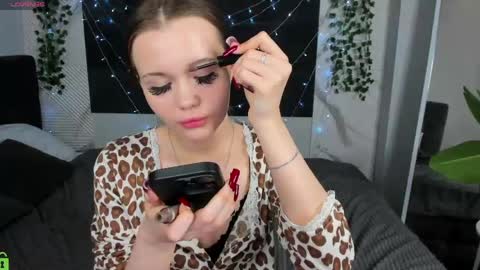 Ella online show from 3, 6, 2026