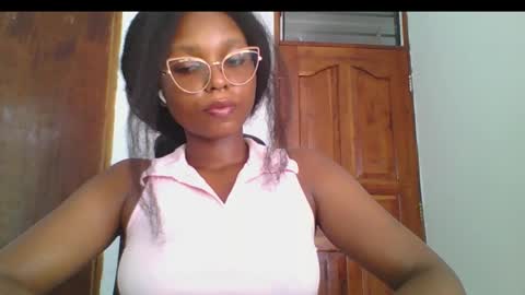 Ella online show from 17, 1, 2025