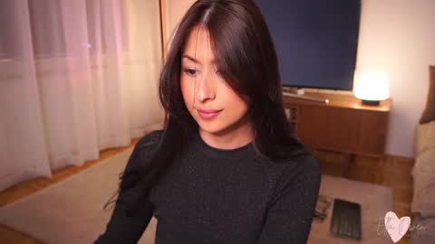 ELLA OWEN online show from 18, 2, 2025