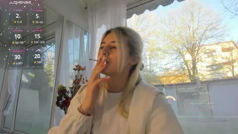 ella_vee online show from 7, 4, 2026