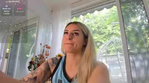 ella_vee online show from 1, 6, 2026
