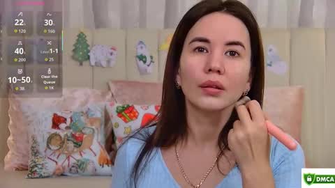 Ella online show from 4, 12, 2025