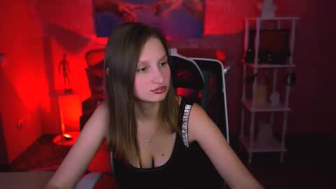 Ella online show from 3, 2, 2026