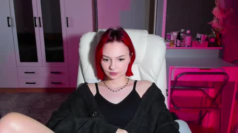 Snapshot of ellales chatting on 26, 9, 2025 ellales online show from 26, 9, 2025