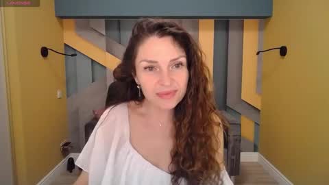 EllaLongs online show from 18, 1, 2025