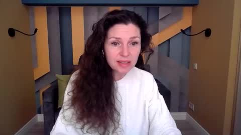 EllaLongs online show from 1, 3, 2026