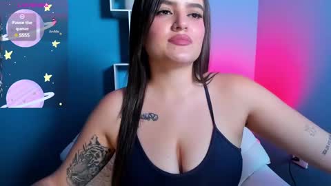 ellarosee_ online show from 1, 3, 2025