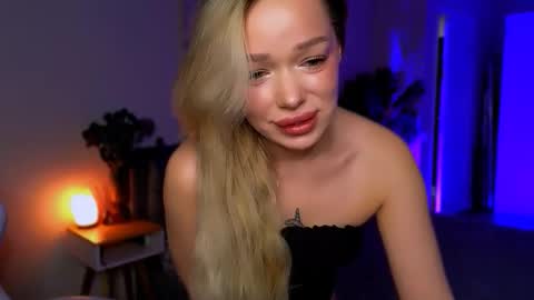 Snapshot of ellatwox chatting on 21, 3, 2026 Ella online show from 21, 3, 2026