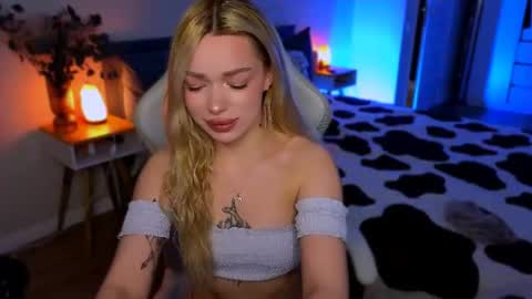 Snapshot of ellatwox chatting on 2, 7, 2026 Ella online show from 2, 7, 2026