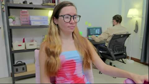 Snapshot of ellcrys chatting on 5, 6, 2026 im Elsa lets go Subscribe to my OF and Youtube -35 online show from 5, 6, 2026