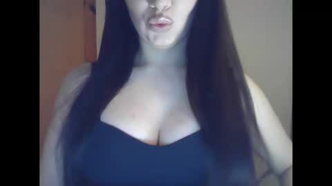 elle010843 online show from 18, 3, 2026