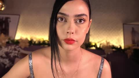 Snapshot of ellediane chatting on 24, 12, 2024 Elle Diane online show from 24, 12, 2024