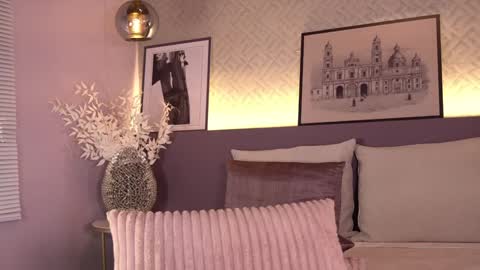 Snapshot of ellediane chatting on 21, 1, 2025 Elle Diane online show from 21, 1, 2025