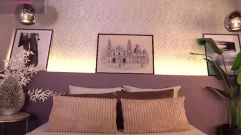 Elle Diane online show from 5, 3, 2026