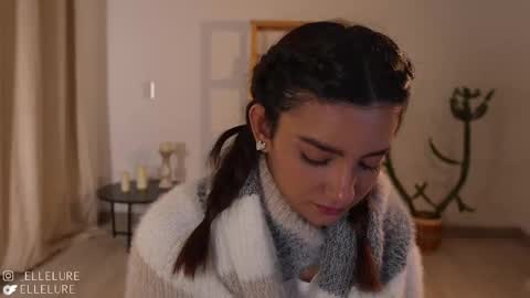 Linda Restrepo online show from 23, 2, 2025