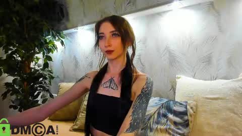 Snapshot of ellen_hops chatting on 21, 6, 2026 Ellen online show from 21, 6, 2026
