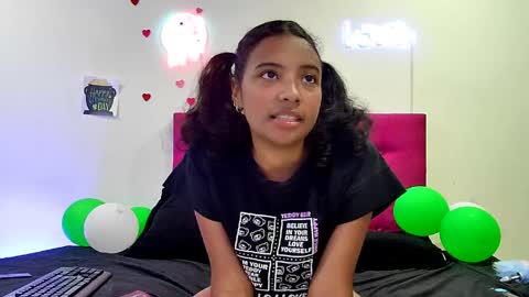 ellie_cute7 online show from 11, 4, 2026