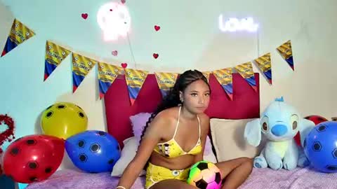 ellie_cute7 online show from 16, 6, 2026