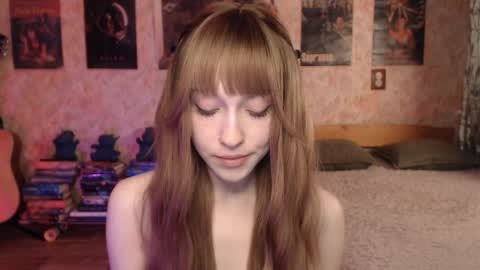 ellie_friendly online show from 2, 4, 2026