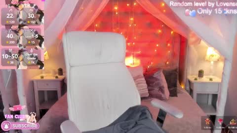 Snapshot of ellie_jhonson_ chatting on 11, 1, 2025  Ellie Jhonson  online show from 11, 1, 2025