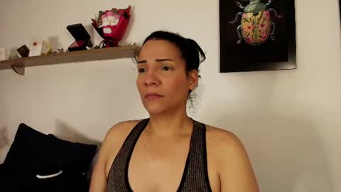 elliee1 online show from 26, 6, 2026