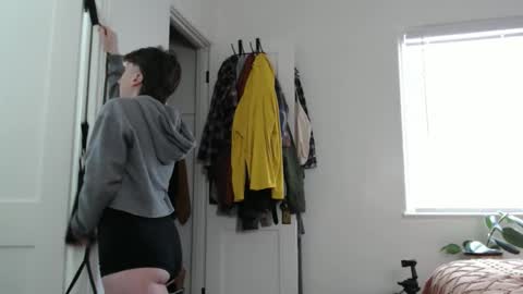 Ellie Rowyn online show from 4, 5, 2026