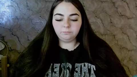 Ellie online show from 28, 9, 2025