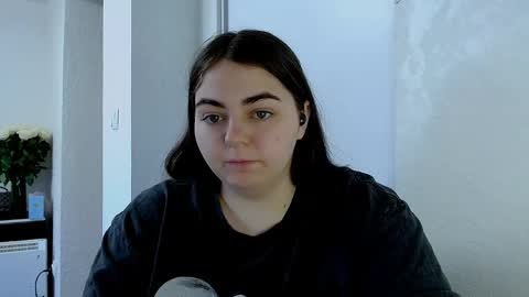 Ellie online show from 24, 4, 2026