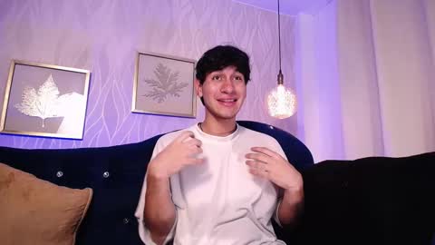 Snapshot of elliotazer chatting on 7, 1, 2026 Elliot online show from 7, 1, 2026