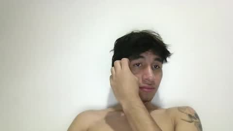Snapshot of elliotazert chatting on 3, 2, 2026 elliotazert online show from 3, 2, 2026