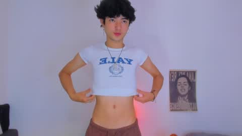 Snapshot of elliotvolkov chatting on 22, 5, 2026 elliotvolkov online show from 22, 5, 2026