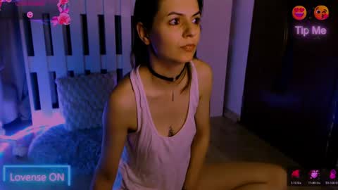 Snapshot of ellisa_26 chatting on 29, 6, 2026 Elisa online show from 29, 6, 2026