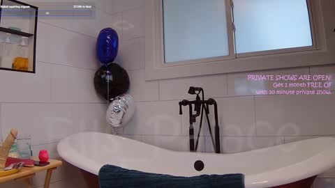 Ella Bella Bo Bella online show from 31, 1, 2025