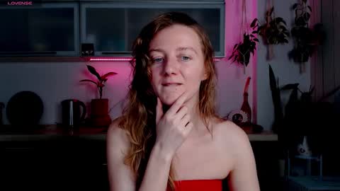 elly_helly online show from 29, 10, 2025