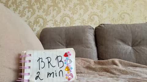 Elly at Home online show from 9, 3, 2025