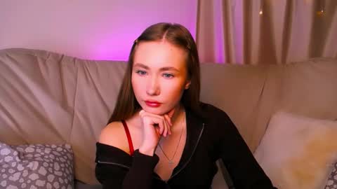  Elly  online show from 17, 2, 2026