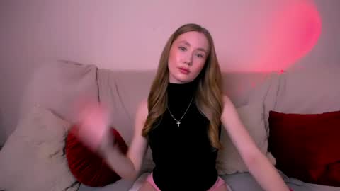  Elly  online show from 5, 4, 2026