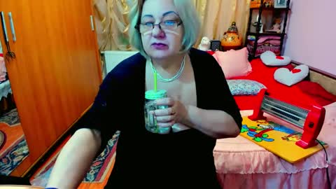 ellyhot53 online show from 19, 1, 2025