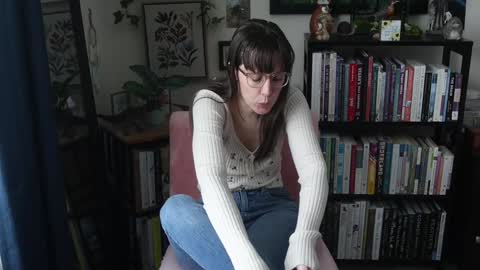 Elly Naomi online show from 17, 1, 2026