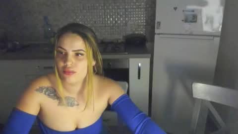 Snapshot of ellyslimdoll chatting on 19, 3, 2026 ellslimdoll online show from 19, 3, 2026