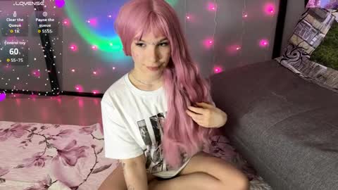 Pink online show from 12, 5, 2026