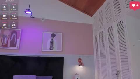 Elodie  online show from 19, 3, 2026