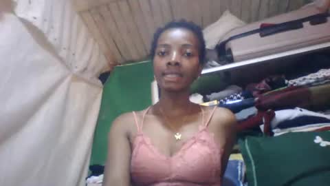 elodynarcisse online show from 14, 12, 2025