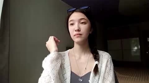 Snapshot of elouisevallian chatting on 20, 7, 2026 Elara online show from 20, 7, 2026