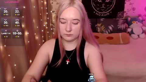 Snapshot of elovinora chatting on 6, 12, 2024 Ela give me a thumbs up if you like it and this is important for the development of the account online show from 6, 12, 2024