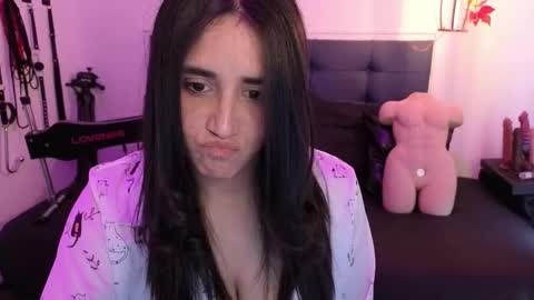elowen_halley1 online show from 12, 10, 2025